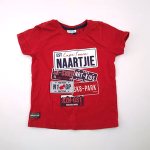 <b><span style="background-color: #FFC808"><font color="black">&nbsp;*PLAYGROUND*&nbsp;</font></span></b> 2-3Y Boys Red With Number Plates Shirt - Naartjie