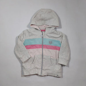 <b><span style="background-color: #FFC808"><font color="black">&nbsp;*PLAYGROUND*&nbsp;</font></span></b> 12-18M Girls Grey With Hearts and Hoodie Sweater - Woolworths