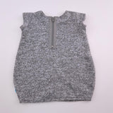 <b><span style="background-color: #ee1f44"><font color="white">&nbsp;*NEW*&nbsp;</font></span></b> 12-18M Girls Grey Cocoon Shape Dress - Blu Belle