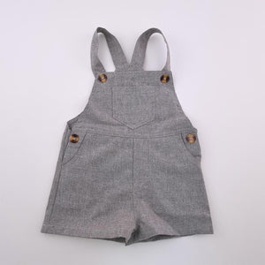 <b><span style="background-color: #ee1f44"><font color="white">&nbsp;*NEW*&nbsp;</font></span></b> 18-24M Boys Grey Dungaree - Shein