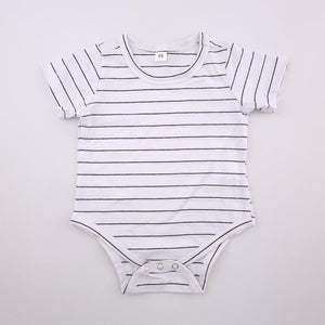 <b><span style="background-color: #ee1f44"><font color="white">&nbsp;*NEW*&nbsp;</font></span></b> 18-24M Unisex White with Black Stripe Onesie - Shein